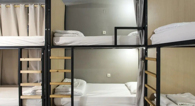 Кровать в общем номере Цокольный этаж So Young Hostel