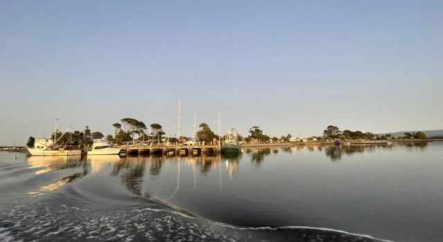 Номер Standard c 1 комнатой с балконом и с видом на воду South Coast Retreat