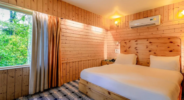 Люкс Deluxe с 2 комнатами с видом на сад Hotel Mirage
