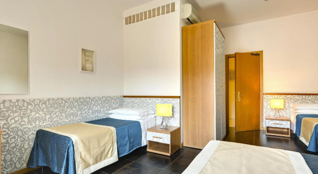 Четырёхместный номер Hotel Marcantonio
