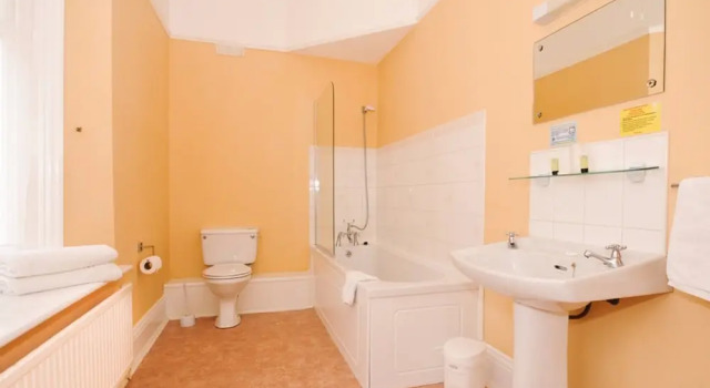 Номер Classic Denewood Hotel