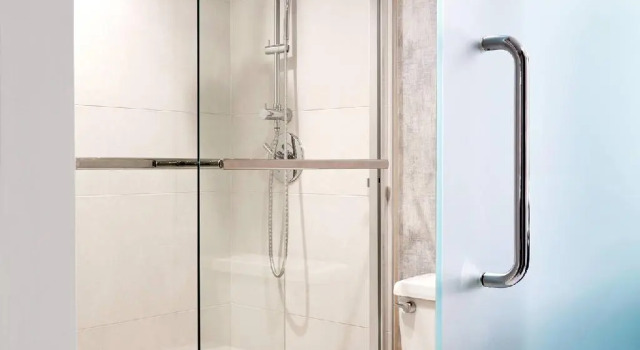 Четырёхместный номер Standard Renaissance Phoenix Downtown Hotel