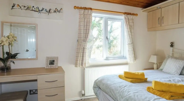 Ffrwd Lodge, Book Feriehus Llanfaelog Anglesey