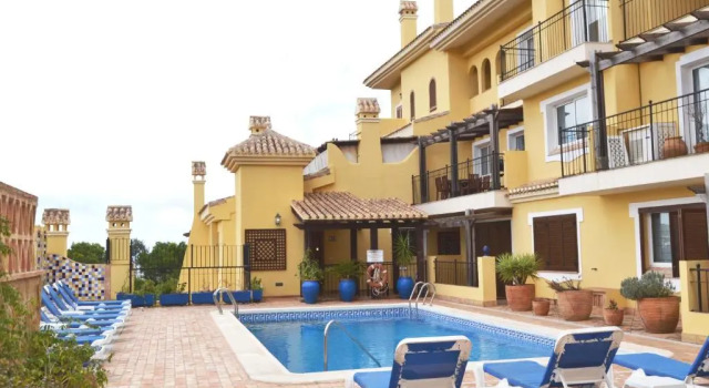 Апартаменты с 4 комнатами Montemares Golf Luxury Villas and Apartments