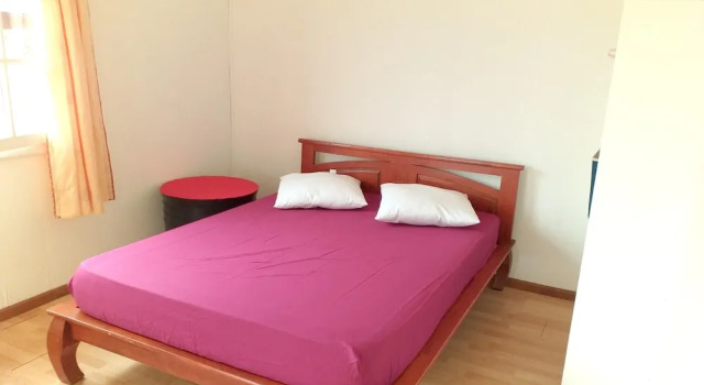 House With 3 Bedrooms in Saint Louis, With Wonderful Mountain View and Furnished Garden, Book Hotel Hotels in Saint-Paul with Parking, Parking
