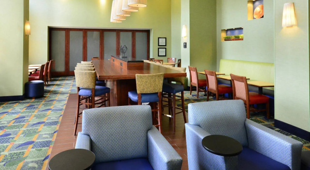 Hampton Inn & Suites Durham North I-85, Забронировать Отель Дарем Raleigh-Durham Metropolitan Area