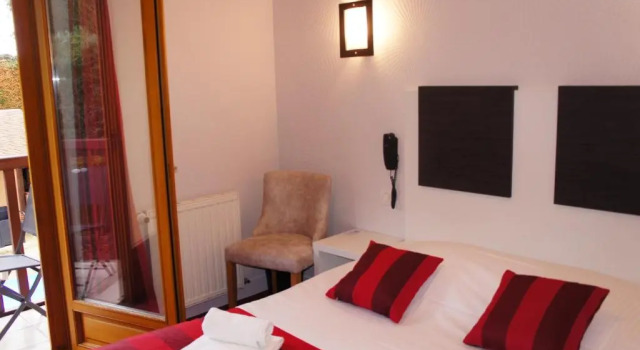 Двухместный номер Standard с балконом Hôtel Le Romantica