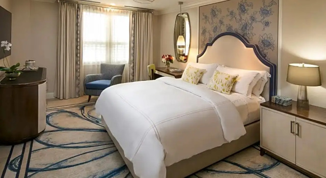 Двухместный номер Deluxe с красивым видом из окна The Breakers Palm Beach