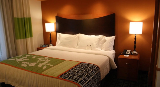 Fairfield Inn and Suites Morgantown Granville, Varaa Hotelli Morgantown Länsi-Virginia