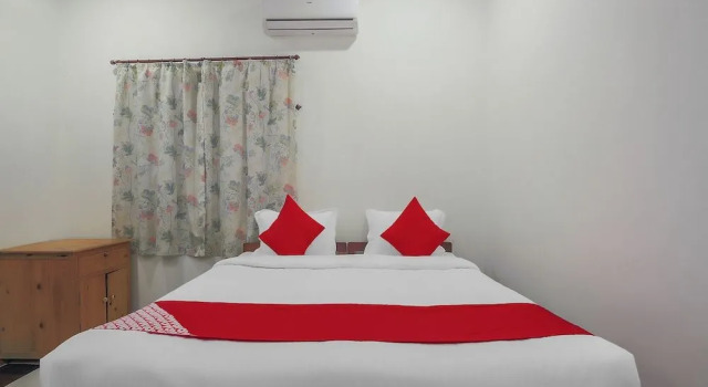 OYO 18371 near Anjuna, Prenota Hotel Anjuna 