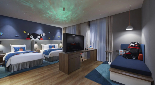 Трёхместный номер Standard Holiday Inn Express Shanghai Kangqiao by IHG