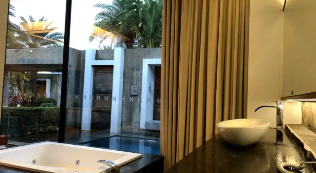 Номер Deluxe H Villa Inn
