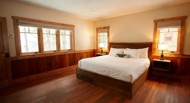 Двухместный номер Comfort с видом на горы Seesaws Lodge