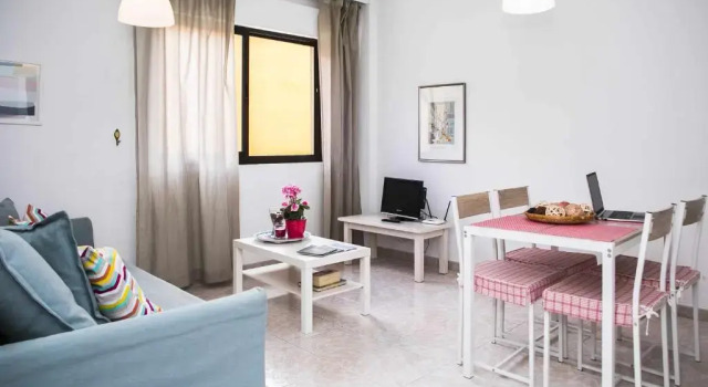 Апартаменты Confortable vivienda vacacional en La Laguna a 5 MIN tranvía y WiFi