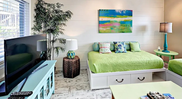 15010 Leeward Dr Condo Unit 203 by RedAwning, Rezerwuj Apartament Padre Island 