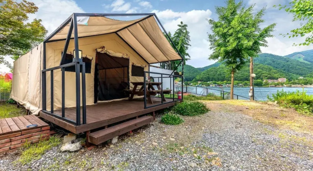 Тент c 1 комнатой Nami Island Healing Leisure Camping&glamping
