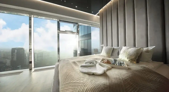 Апартаменты с видом на город 30th+ Floor Apartments in Sky Tower