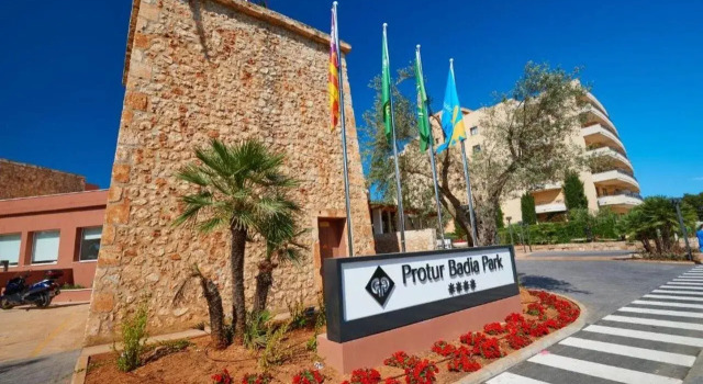 Protur Badí­a Park Aparthotel