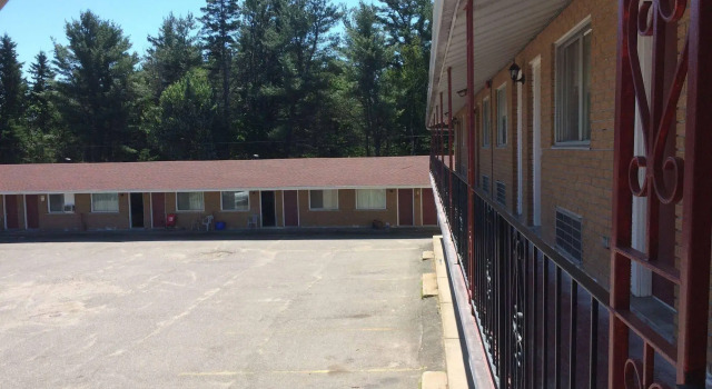 Shady Rest Motel, Varaa Motelli Sault Ste. Marie 