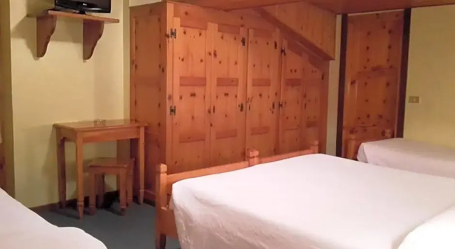 Четырёхместный номер Standard Hotel Mignon