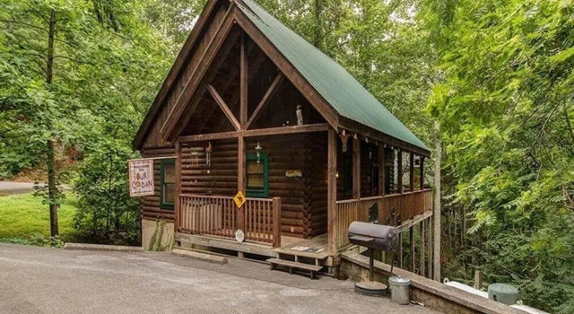 Forest Fling 2 Bedroom Cabin by RedAwning, Забронировать Отель Севьервилл Great Smoky Mountains National Park