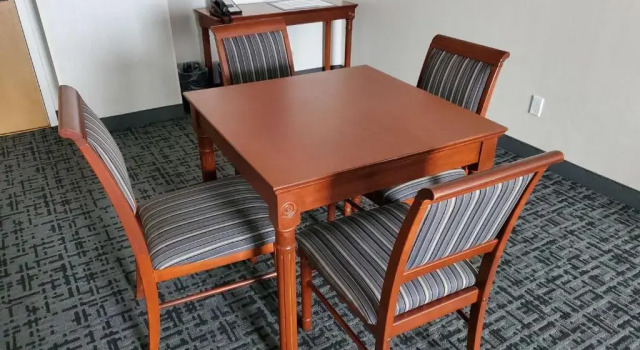 Люкс Best Western Hotel Brossard