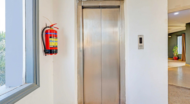 Townhouse Oak Omaxe City Centre Gurgaon, Забронировать Отель Бизнес-отели Гургаон, 4* 5*