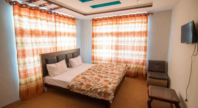 Royal Resort Skardu, Забронировать Курортный отель Отели Скарду 3 звезды, 3*
