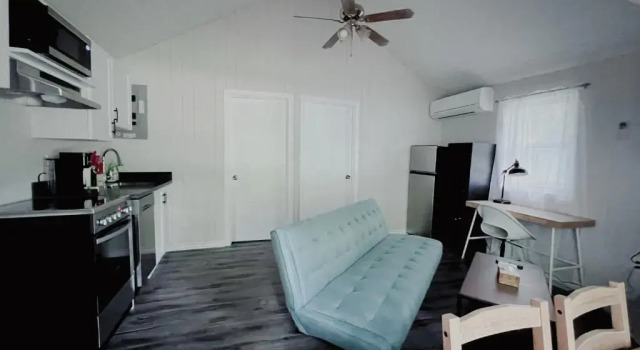 Коттедж с 2 комнатами Muskoka Waterfront Retreat
