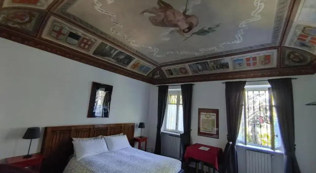 BB Villa Ferrari, Book Villa Villaer i Asti, Villa