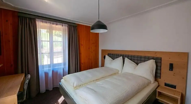 Номер Superior Hotel Restaurant Rätia