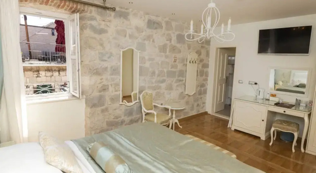 Palace Augubio