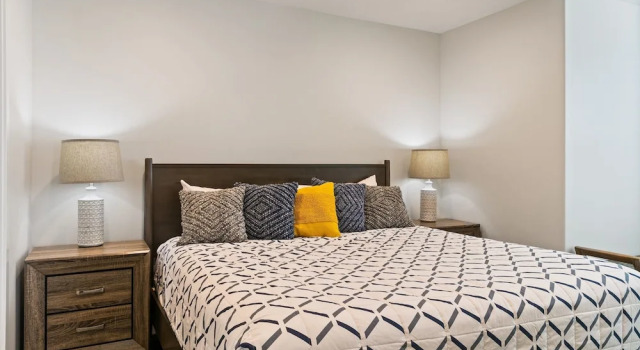 1 Dreamy Place by RedAwning, Varaa Huoneisto Washington 