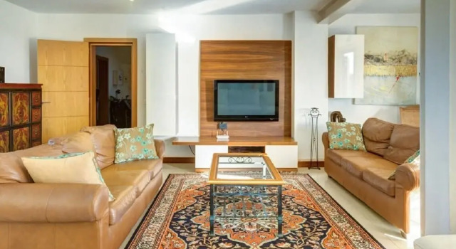 1327 La Quinta Heights, Забронировать Отель Отели Сан-Мигель-де-Абона с парковкой, рядом с Playa Amarilla, Парковка