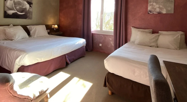 Номер Comfort Logis Hôtel Médiéval, Montélimar Nord