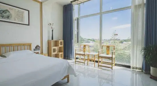 Luzhuang Courtyard, Book Hotel Hoteller i Beijing Province med parkering, Parkering