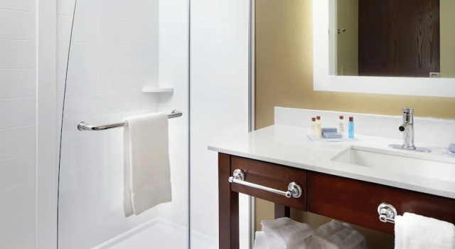 Четырёхместный номер Standard Hawthorn Extended Stay by Wyndham Saint Clairsville