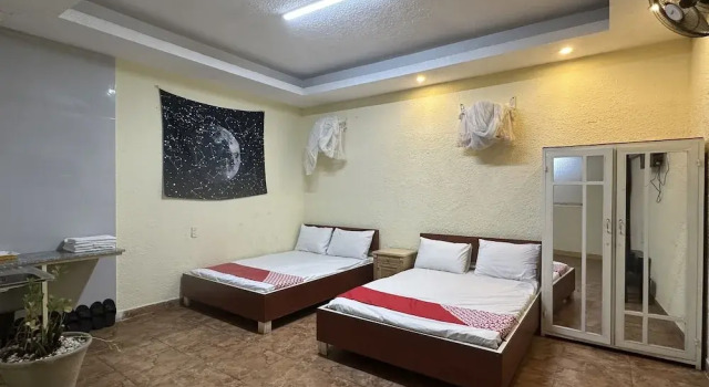 OYO 1232 Pon Pon Hostel, Book Hostel / Vandrerhjem Da Lat Lam Dong