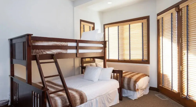 Trail's End Lodge at Deer Valley Resort - Two Bedroom Residence with Spa #402 2 Condo, Забронировать Курортный отель Отели Парк-Сити с завтраком, Завтраки
