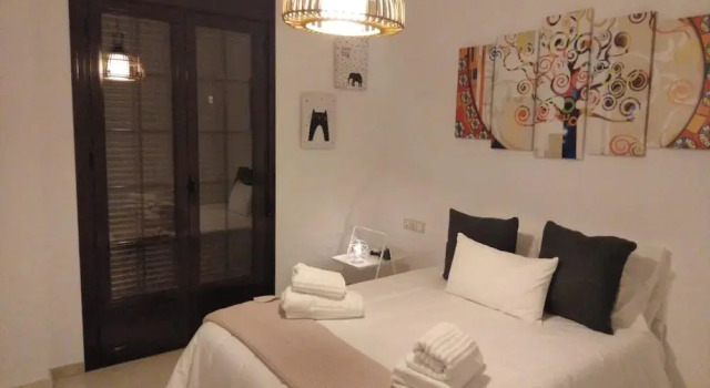 Apartamento Deluxe La Vega, Забронировать Апартаменты/квартира Отели Антекера с парковкой, рядом с Paraje natural Nacimiento del Rio de la Villa, Парковка
