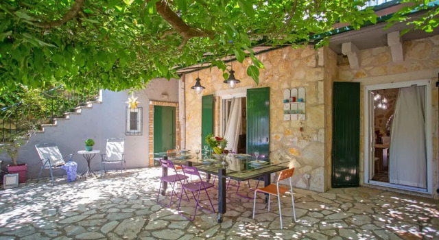 Villa Yiarios in Corfu, Забронировать Вилла Виллы Гувья, Вилла