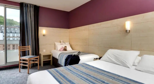 Superior Family Triple room Alba