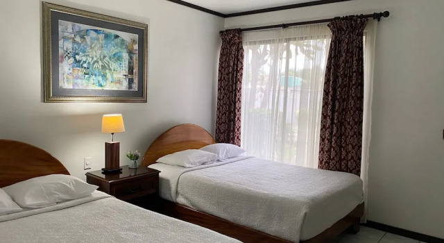 Трёхместный номер Standard Brillasol Airport Hotel