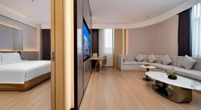 Люкс Deluxe Kunlun International Hotel