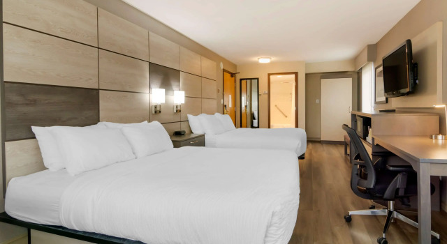 Четырёхместный номер Standard Best Western Premier Aberdeen Kamloops