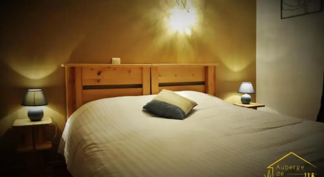 Двухместный номер Standard Auberge de Portout