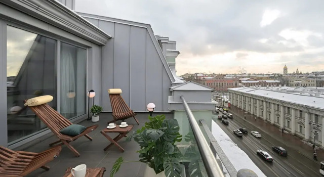 Minin Apartments на Караванной 11 (мансарда c террасой), Забронировать Апартаменты/квартира Апартаменты Санкт-Петербурга, рядом с Александринский театр, Апартаменты/квартира