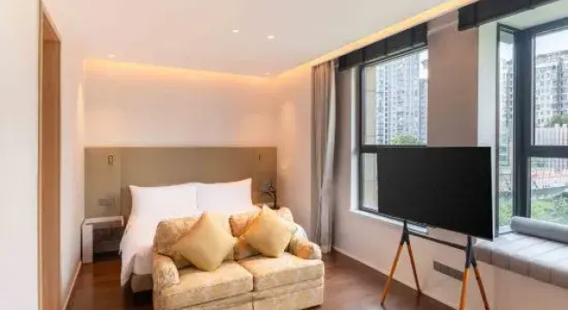 Двухместный номер Classic с видом на воду InterContinental Shanghai Jing An by IHG