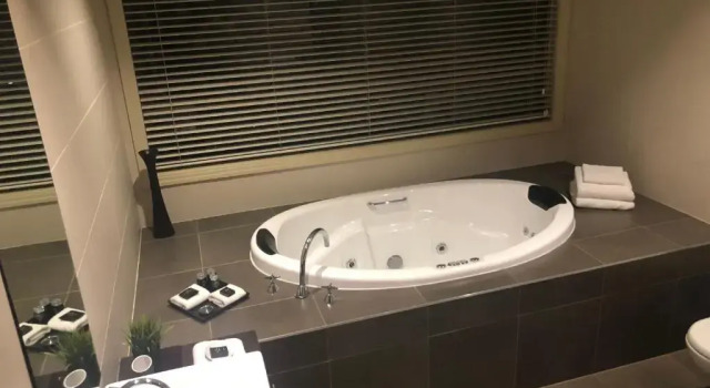 Коттедж Lochiel Luxury Accommodation