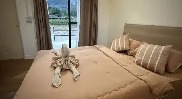 Nicha villa riverfront Thaton